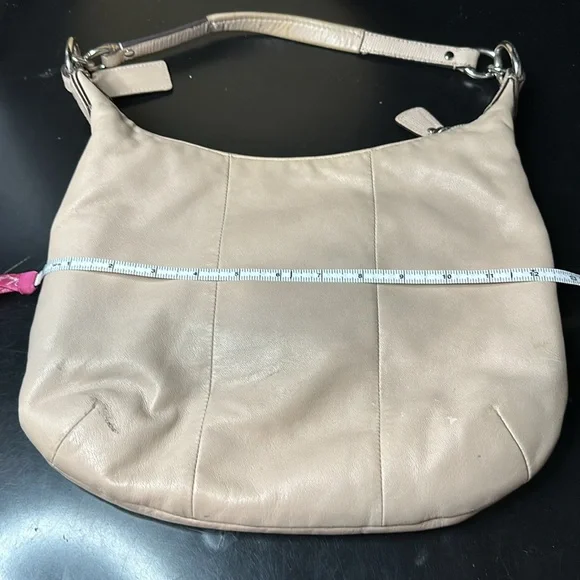 Coach Kristin Leather Hobo Shoulder Bag Purse Champagne Soft Leather !!AS IS!! - Picture 15 of 15